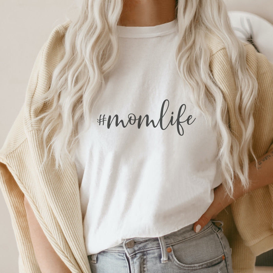 Mama T-shirt "#momlife" als Geschenk zum Muttertag