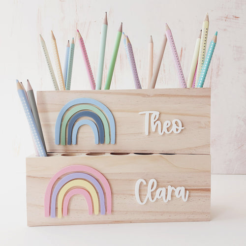 Geschenk zur Einschulung: Stiftehalter mit Regenbogen (personalisiert mit Name)