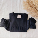 Braut-Pullover "BRIDE" (schwarz) mit 3D-Prägung (Puff Print)