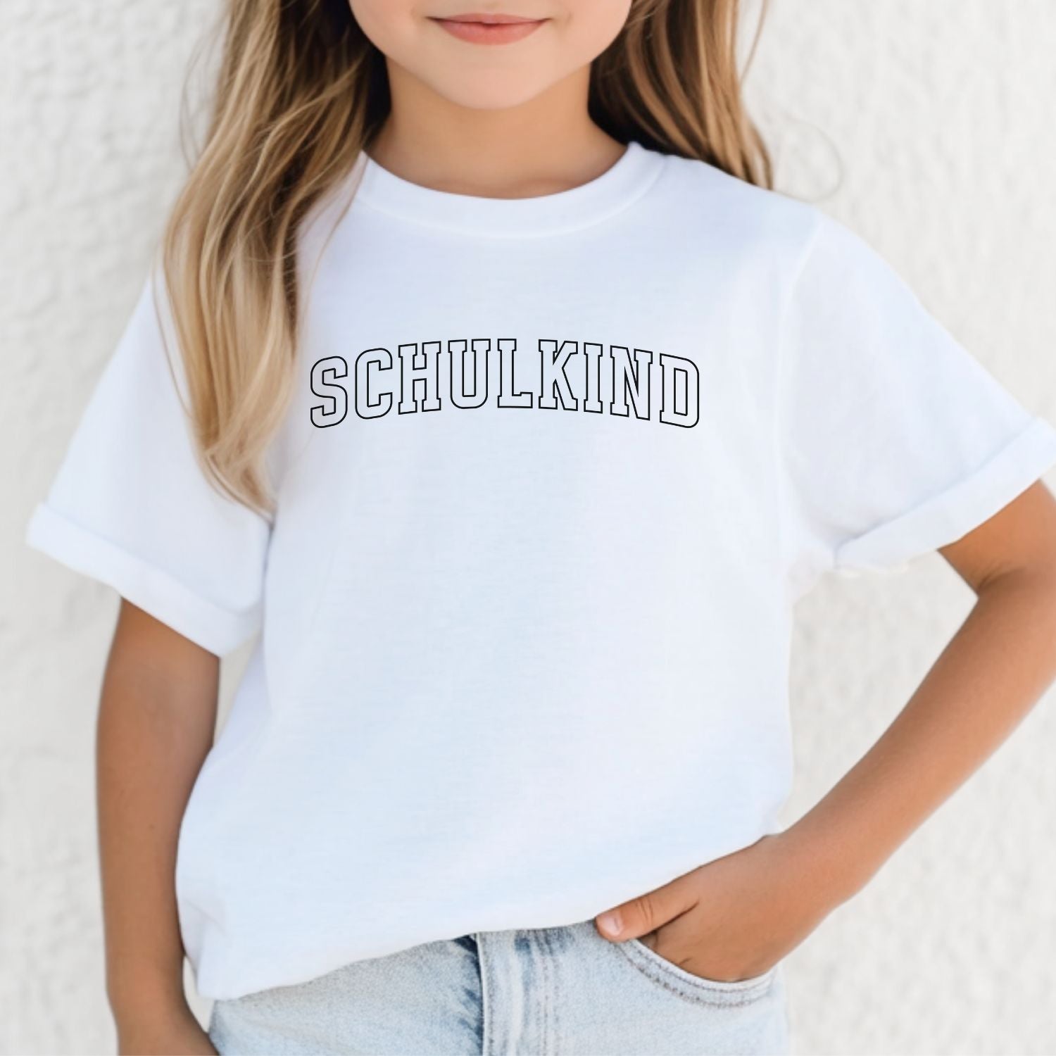 Kinder T-Shirt (weiß) mit "SCHULKIND" Aufdruck