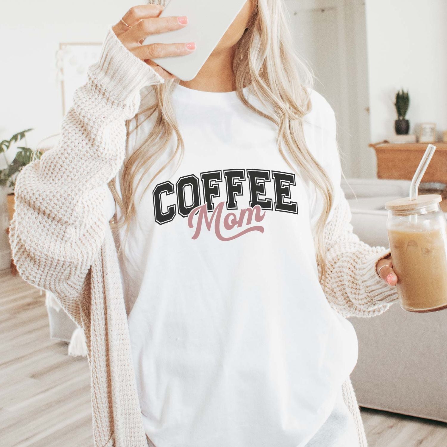 Mama T-Shirt "COFFEE Mom" (weiß), #Geschenk Muttertag