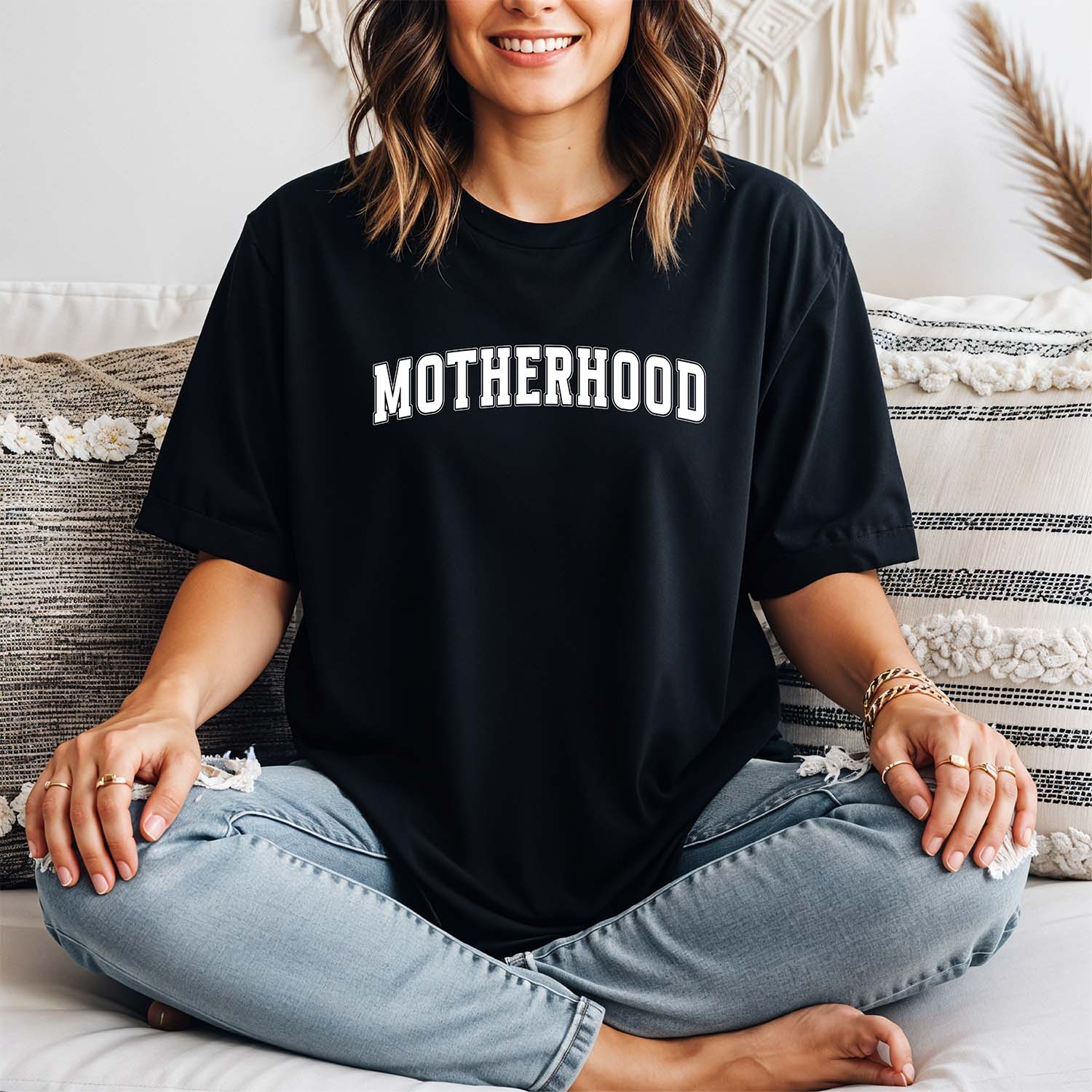 Geschenk Mama: T-Shirt "MOTHERHOOD", schwarz