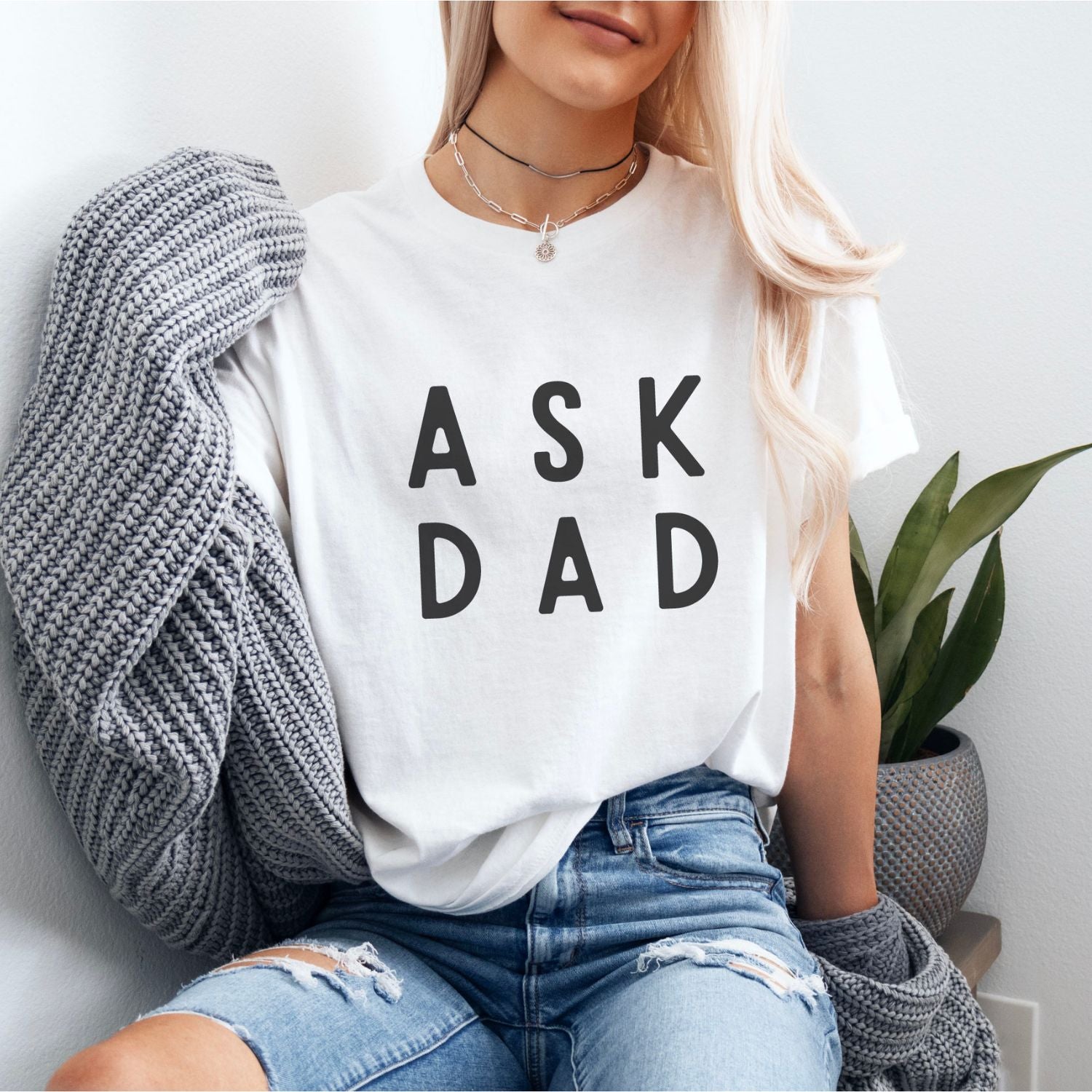 Mama T-Shirt (weiß) mit großem Aufdruck "ASK DAD", #Geschenk Muttertag