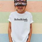 "Schulkind ♥" T-Shirt (personalisiert mit Name)