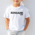 „Schulkind“ T-Shirt (weiß), mit Jahr der Einschulung