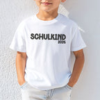 „Schulkind“ T-Shirt (weiß), mit Jahr der Einschulung