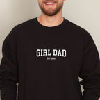 Sweater für Papa mit Aufdruck "Girl Dad - Est. 2026" (Jahreszahl änderbar)