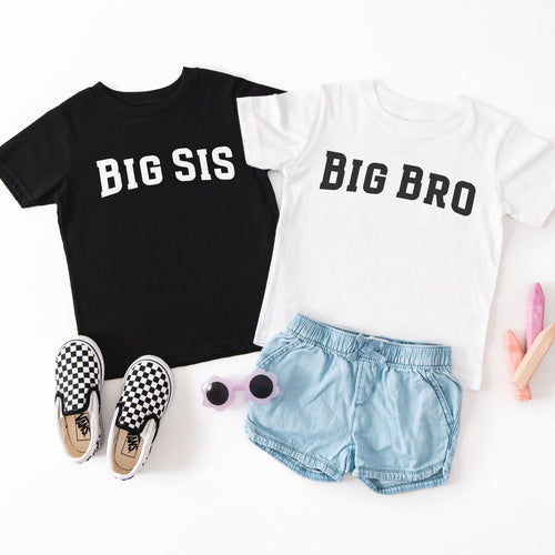T-Shirts "BIG SIS" und "BIG BRO" als Geschenk für die großen Geschwister