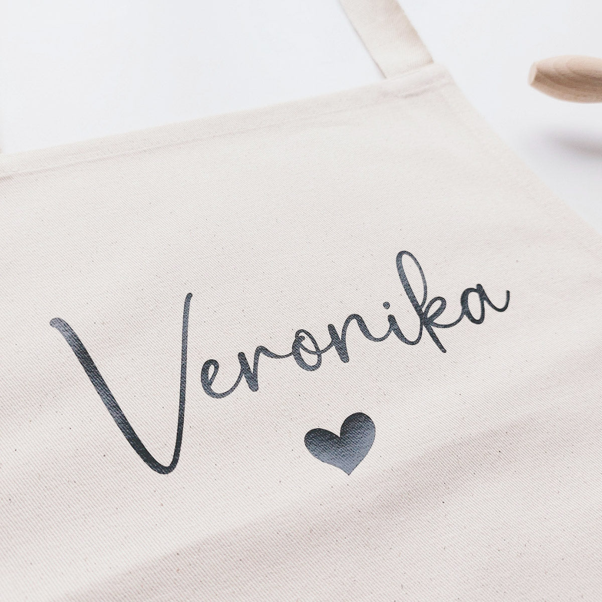 Detailansicht: Personalisierung (Kinderschürze, Design #1)