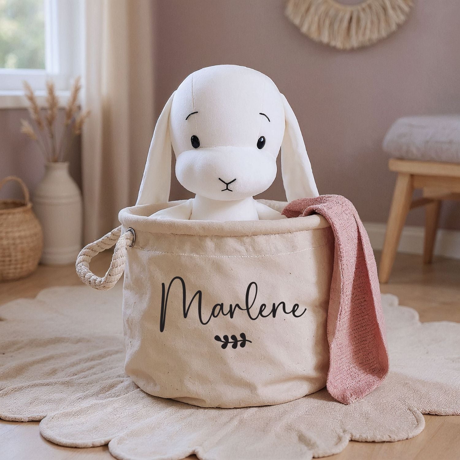 Spielzeugkorb für das Kinderzimmer, personalisiert mit Name (Schriftdesign #4 by nillie) 