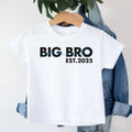Geschwister T-Shirt "Big Bro" für den großen Bruder (personalisiert mit Name + Geburtsjahr Geschwisterchen)