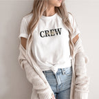 weiße JGA T-Shirts "CREW" personalisiert mit Namen der Braut (in Wunschfarbe)