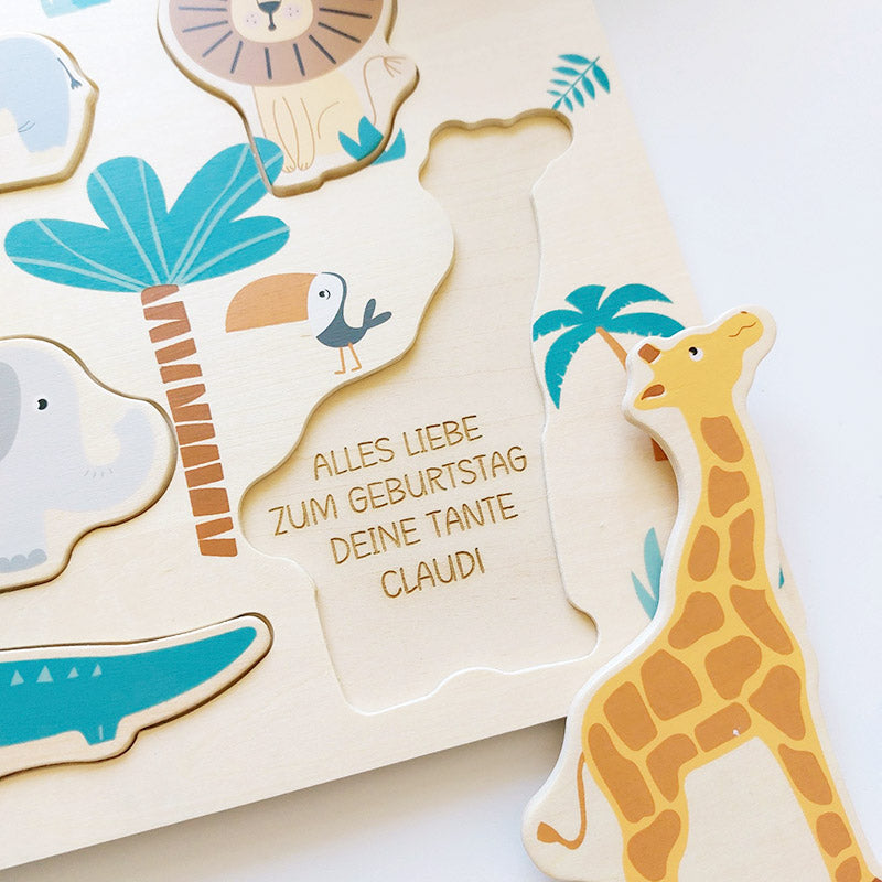 Personalisiertes Steckpuzzle aus Holz als Geschenk zum 1. oder 2. Geburtstag