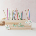 Geschenk Einschulung: Stiftehalter (personalisiert mit Name) mit Blumen